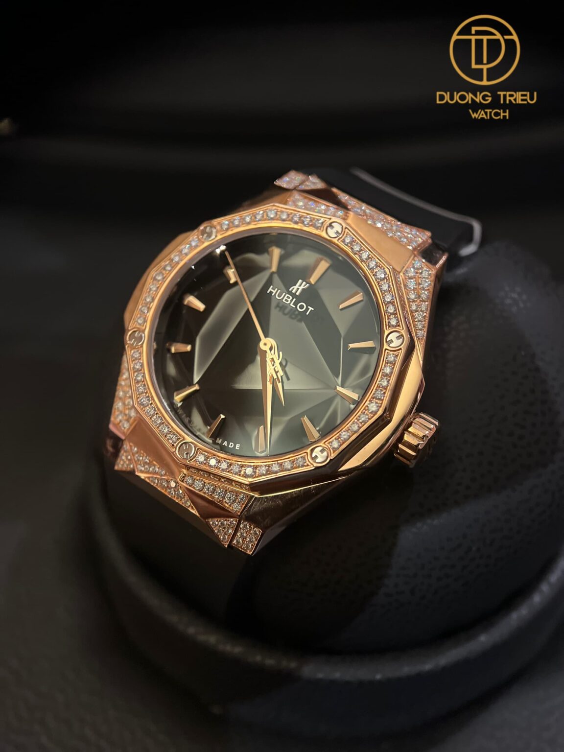 Hublot Classic Fusion King Gold Diamonds