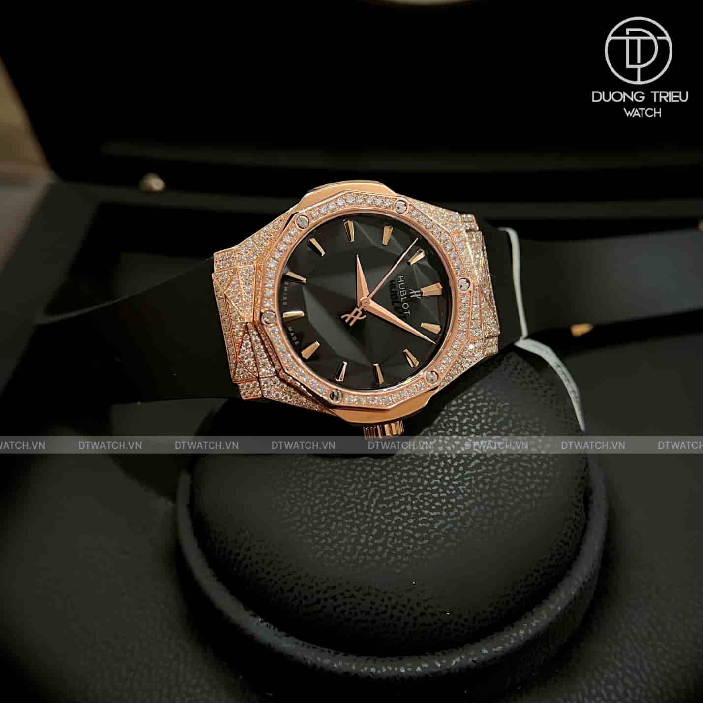 Đồng hồ Hublot Classic Fusion King Gold Diamonds the best quality replica