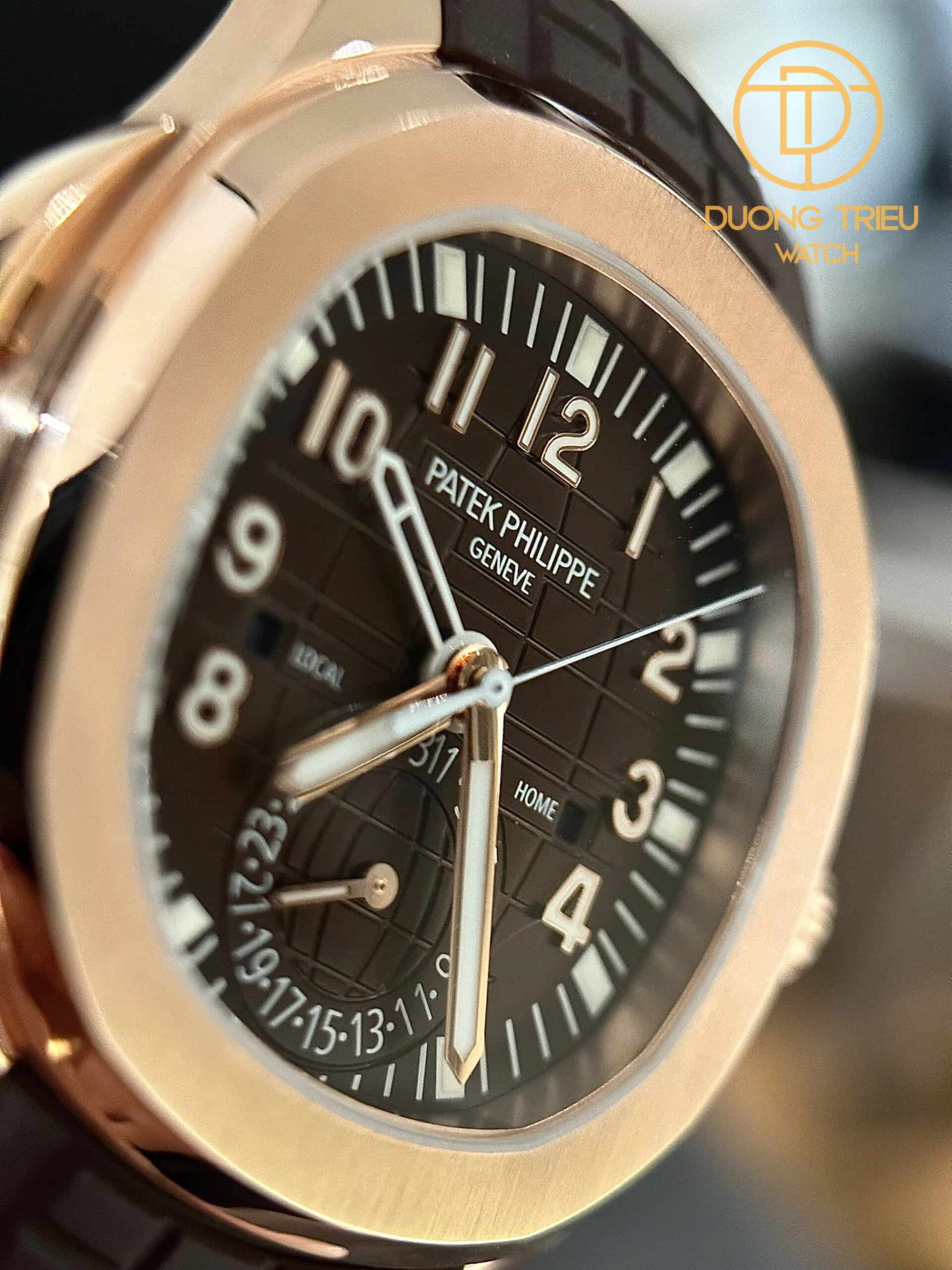 Patek Philippe Aquanaut 516R bọc vàng Replica 1:1 new 2022 13 Patek Philippe Aquanaut 516R bọc vàng Replica 1:1 new 2022