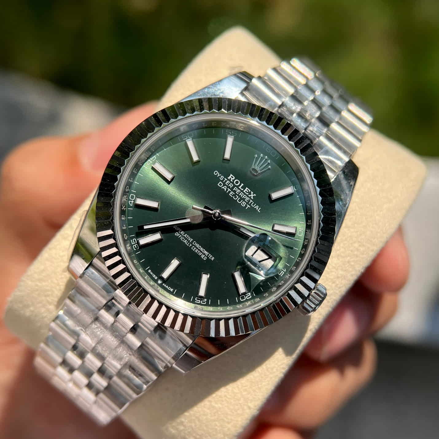 đồng hồ Rolex Datejust 41mm mặt xanh bạc hà 126334