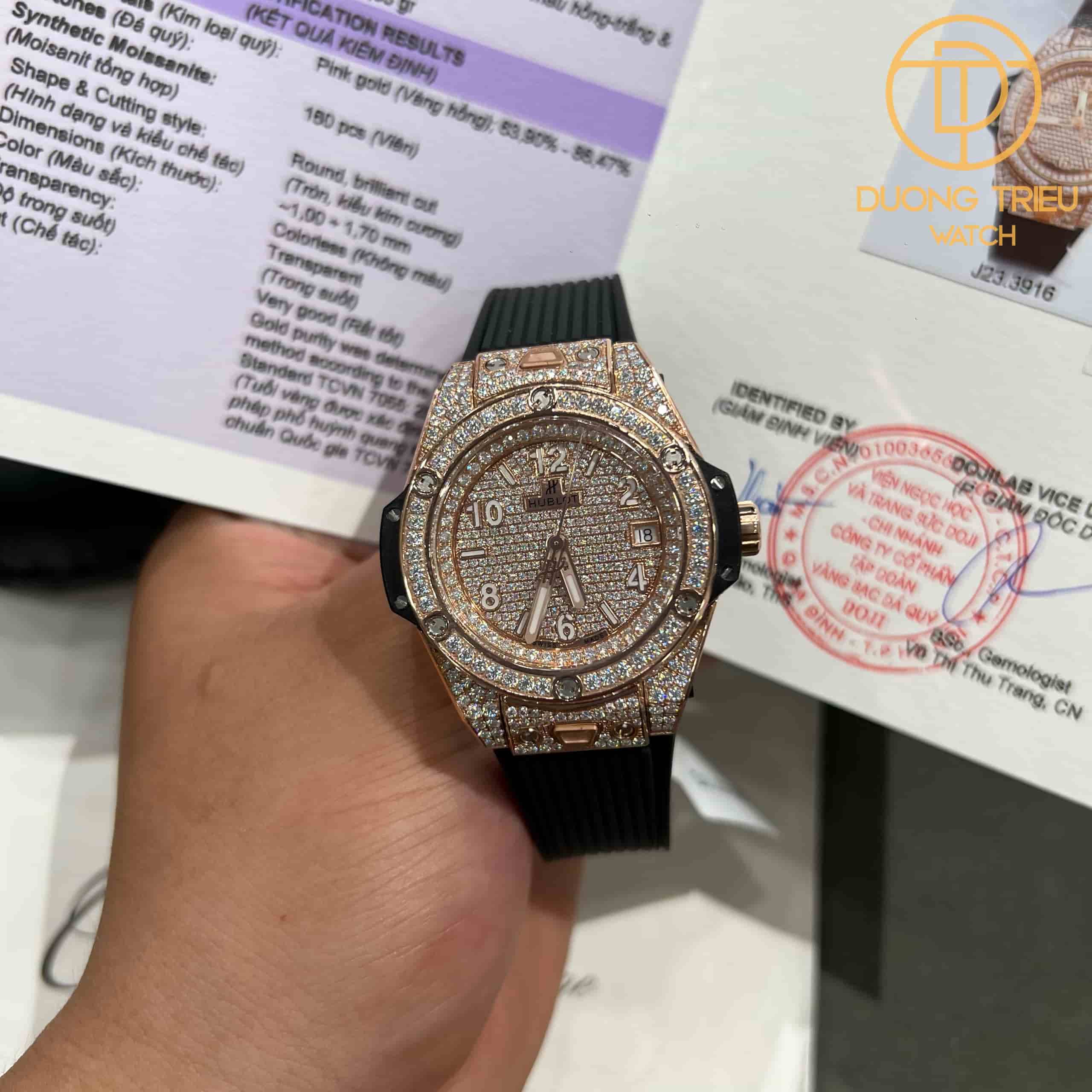 Đồng Hồ Hublot Bigbang Unisex Nạm Full Vỏ Moissanite & Bọc Vàng 18k Custom Top Quality 1 1 New 2023 22 Đồng Hồ Hublot Bigbang Unisex Nạm Full Vỏ Moissanite & Bọc Vàng 18k Custom Top Quality 1 1 New 2023