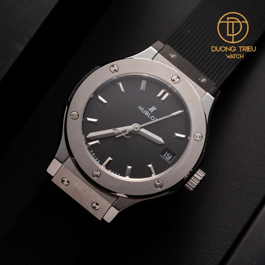 Đồng hồ Hublot Classic Fusion 33mm mặt số đen Custom - hình 1