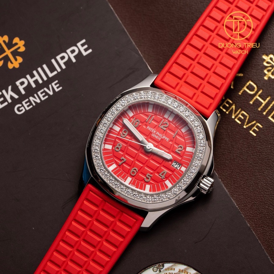 Đồng hồ Patek Philippe Aquanaut 35.6mm 5067A-027H nạm kim cương Custom - hình 3