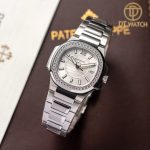 Đồng Hồ Patek Philippe Nautilus 7008/1A-011 33.6MM Viền Đá