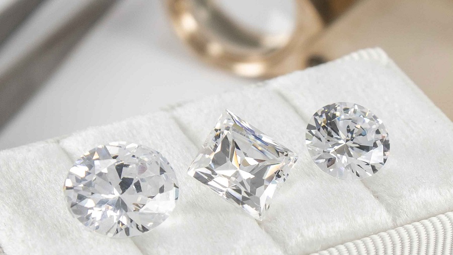 Kim cương Moissanite là gì? Ứng dụng trong chế tác đồng hồ - hình 2